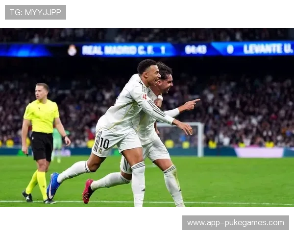 皇马2-0莱万特暂距榜首1分，姆巴佩造点加破门